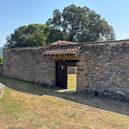 Casita Madernia Feriehus Molledo